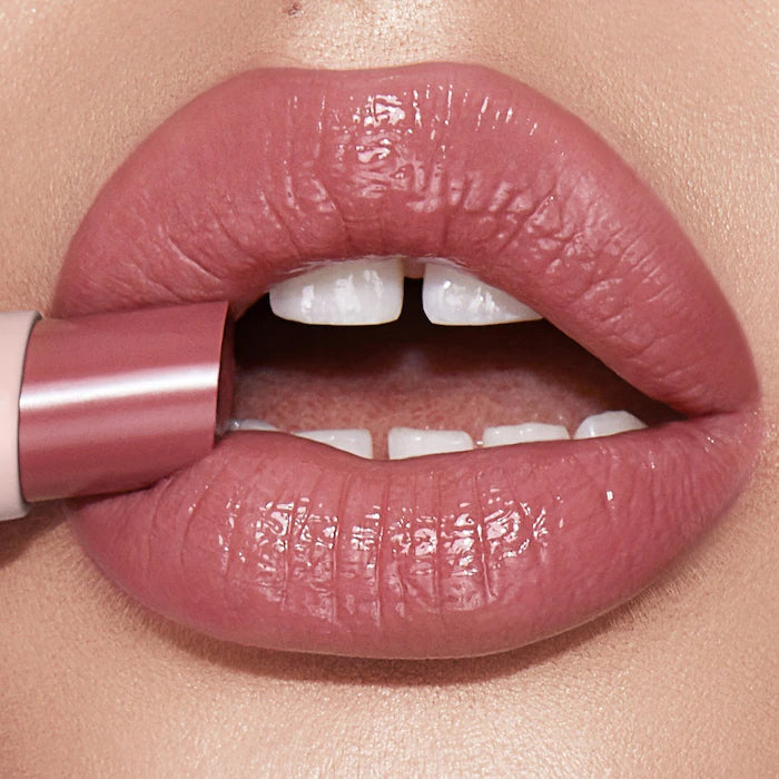 אודם לחותי של Charlotte Tilbury
