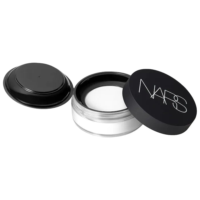 פודרה בתפזורת של NARS