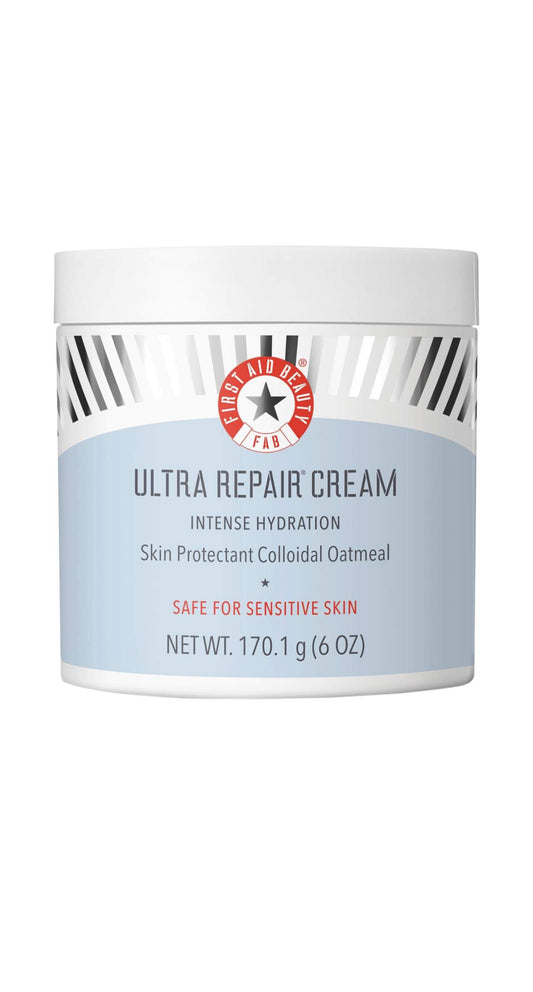 קרם לחות של First Aid Beauty